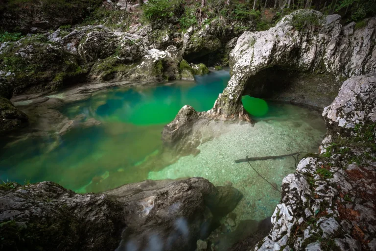 gorges de mostnica en slovénie escaladées
